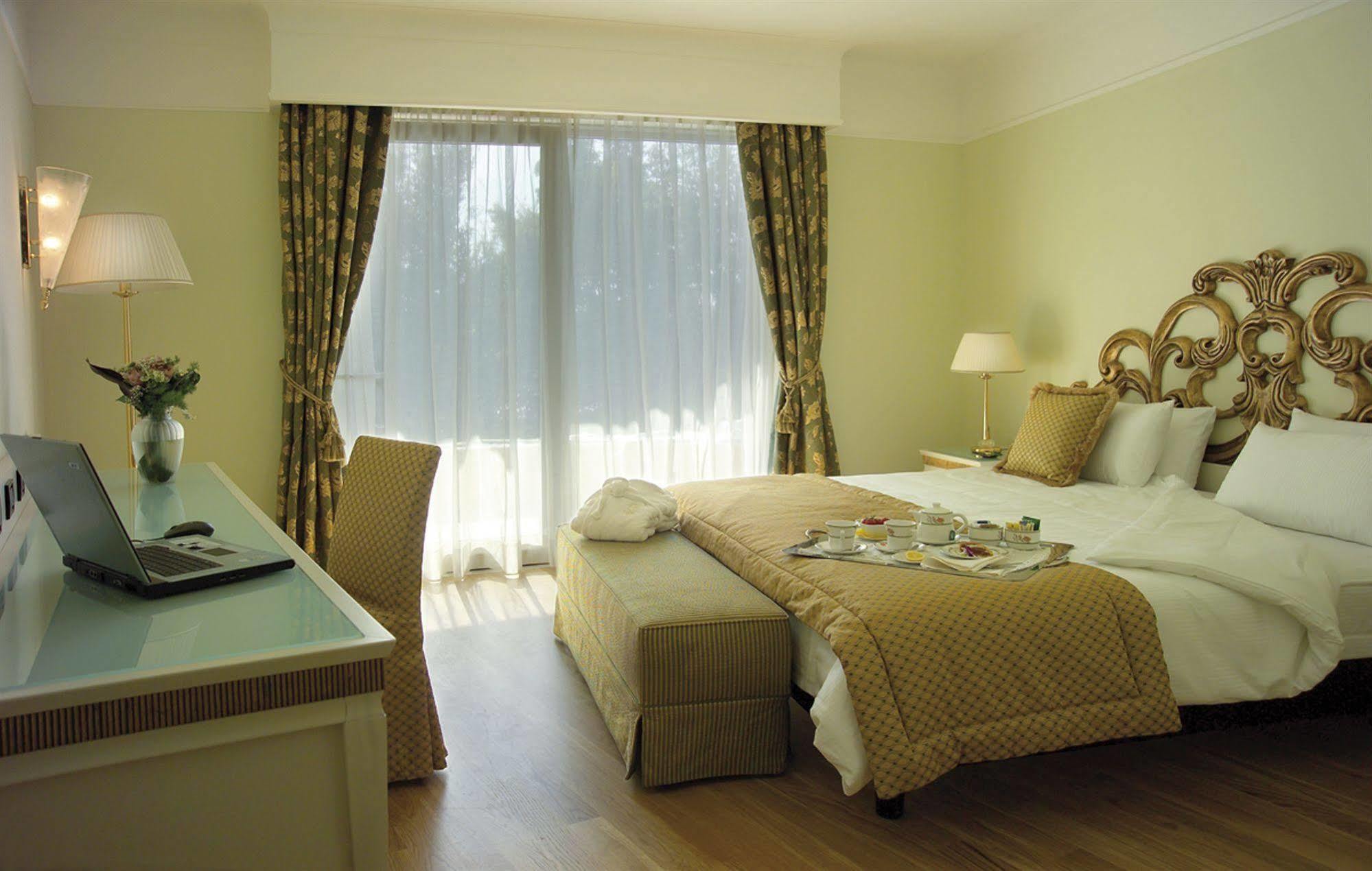 Park Hotel Junior Quarto dʼAltino Pokoj fotografie